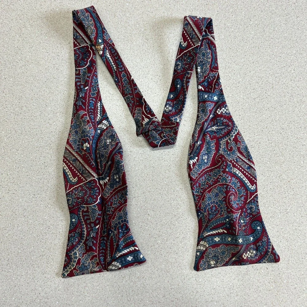 Burgundy Vintage Blue Paisley Bow Tie Cravat 3in x 17in Formal Fashion Accessory